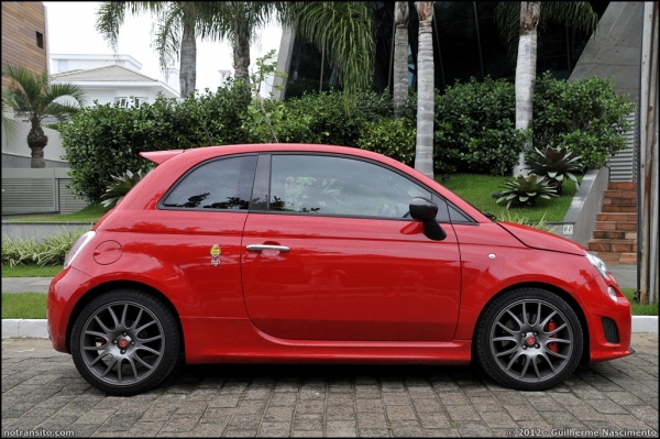 abarth695tributoferrari028