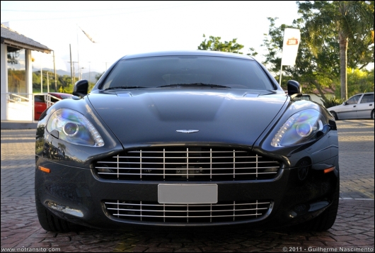 astonmartinrapide001.jpg