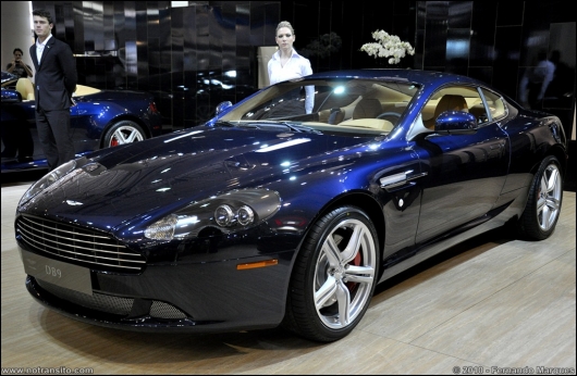 astonmartinv8vantageroadstersda001.jpg