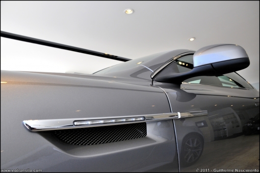 astonmartinvirage025