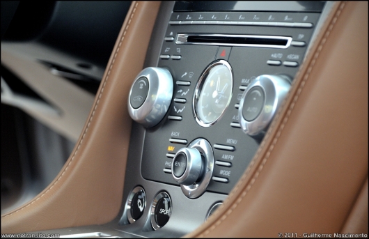 astonmartinvirage059