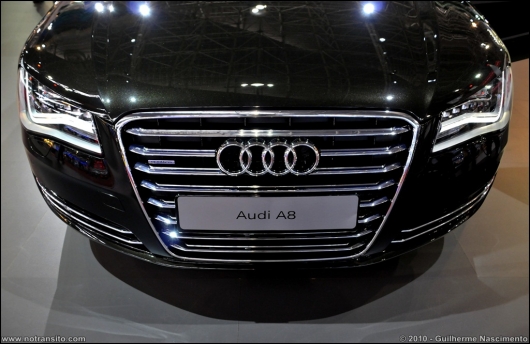 audia8l010.jpg