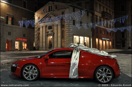 audir8per009.jpg