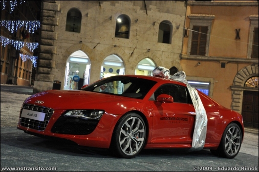 audir8per011.jpg
