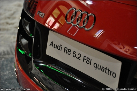audir8per017.jpg