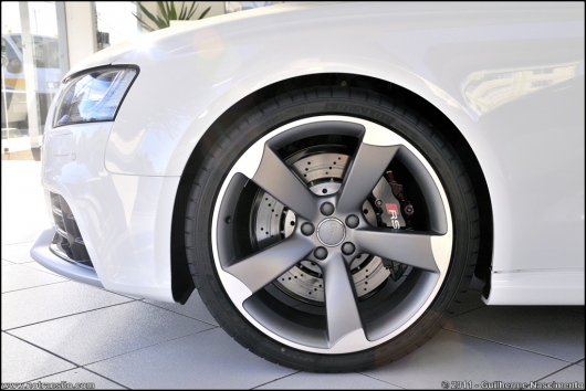 audirs5white005