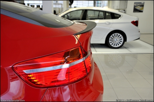bmwx6mred024