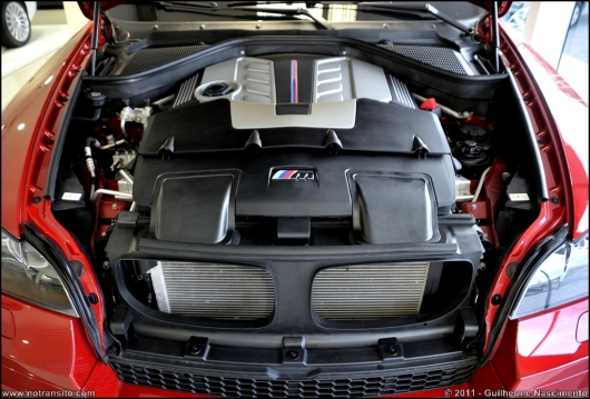 bmwx6mred025