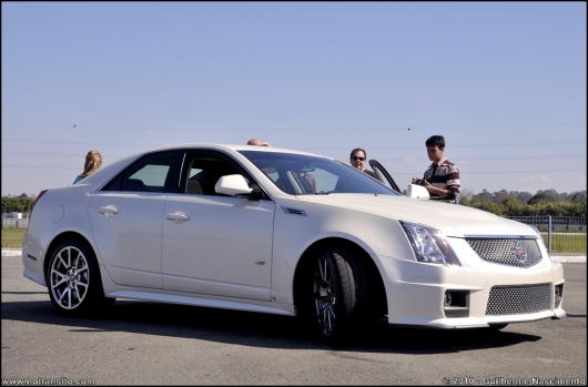 cadillacctsvbranco007.jpg