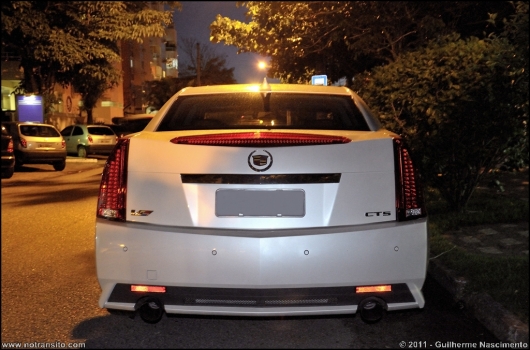 cadillacctsvbranco014.jpg