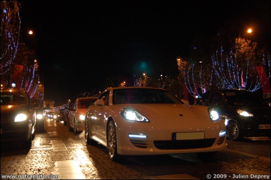 flagrjulienparis001.jpg