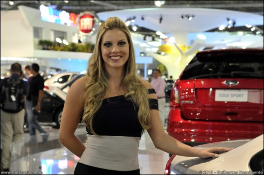 gatasdosalaodoautomovel2010013.jpg