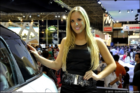 gatasdosalaodoautomovel2010021.jpg