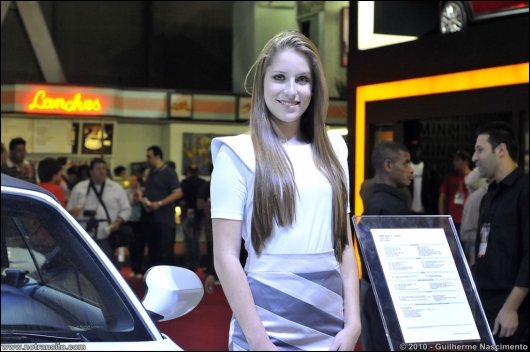 gatasdosalaodoautomovel2010055.jpg