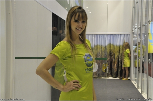 gatasdosalaodoautomovel2010078.jpg