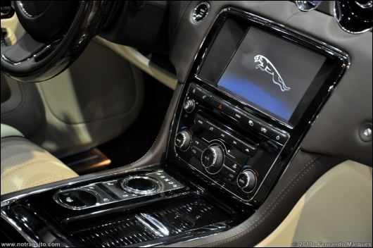 jaguarxjsupersportsda013.jpg