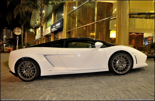 lamborghinigallardolp560-4bicolore006