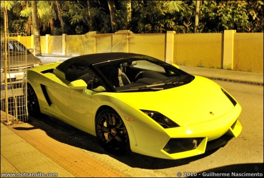 lamborghinigallardospyder001.jpg