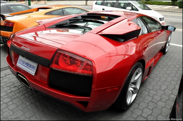 lamborghinisoveiculos011