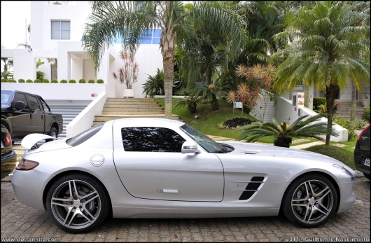mercedesbenzslsamgsilver006.jpg