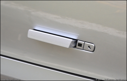 mercedesbenzslsamgsilver012.jpg