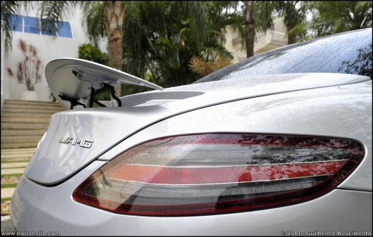 mercedesbenzslsamgsilver013.jpg