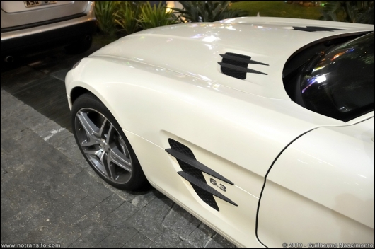 mercedesslsamg009.jpg