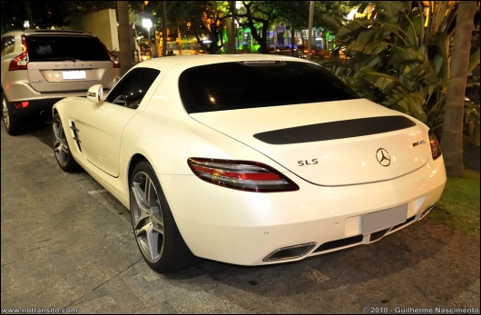 mercedesslsamg017.jpg