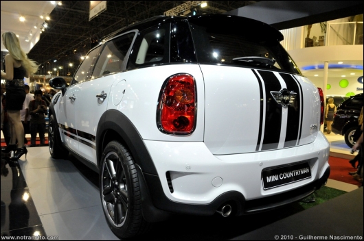 minicooperscountryman018.jpg