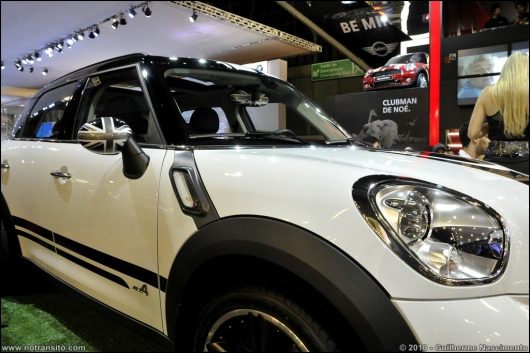 minicooperscountryman021.jpg