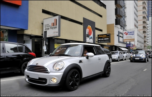 miniparadetopcar038