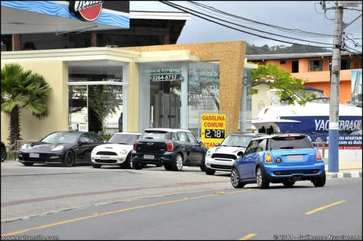 miniparadetopcar039