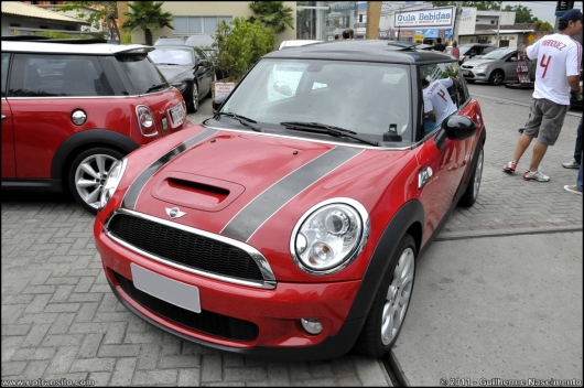 miniparadetopcar047
