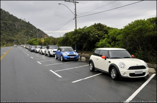 miniparadetopcar067
