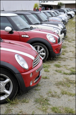 miniparadetopcar096