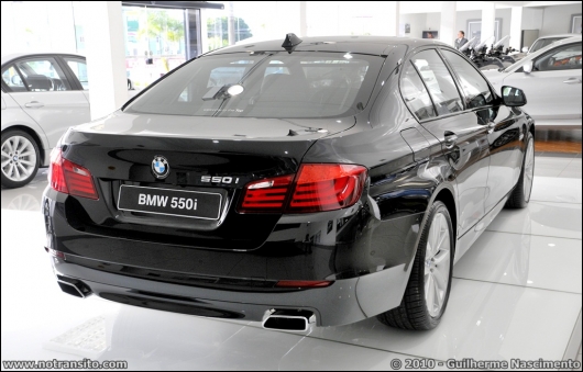 novobmw550i005.jpg