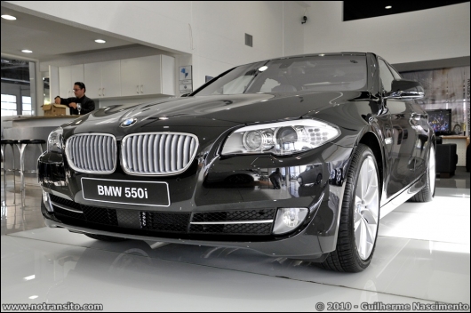 novobmw550i010.jpg