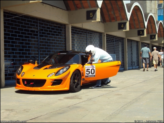 oktanetrackday201104143