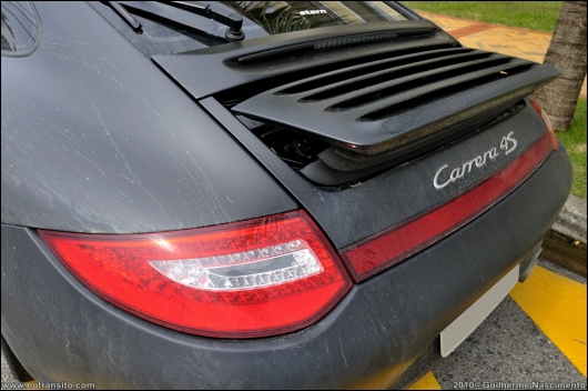 porsche911carrera4senv005.jpg