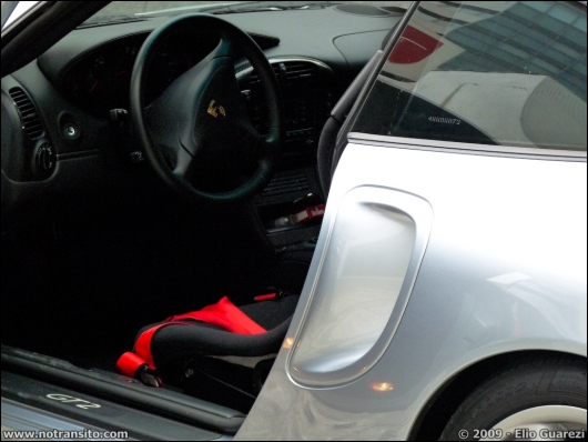 porsche-996-gt2-12.jpg