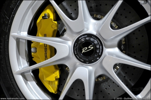 porsche911gt2rs006.jpg