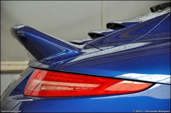 porsche991carrerasaquabluemetallic013