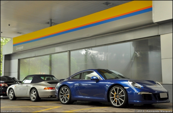 porsche991carrerasaquabluemetallic023