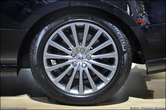 rangerovervoguesda002.jpg