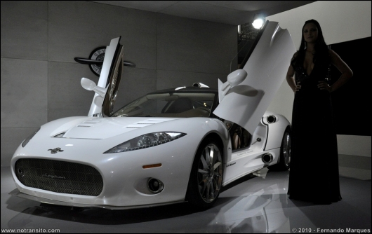 spykerc8aileron006.jpg