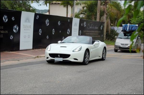 supercarrosemjurere2013040